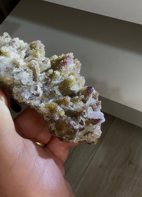 New find ! Yttrofluorite after Calcite with Selenite