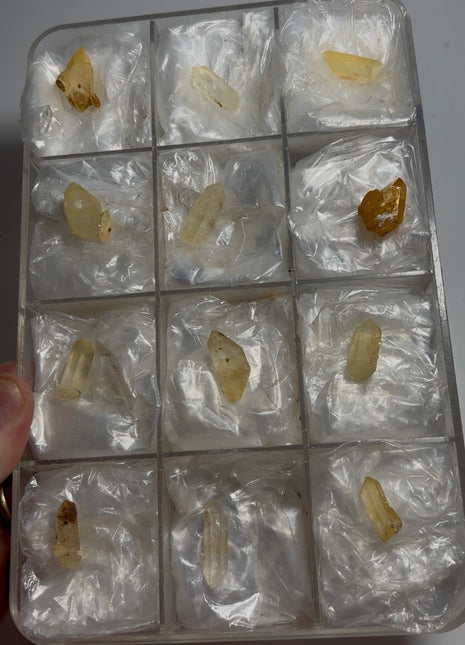 12 Pieces ! Iridescent Golden Quartz Lot 🌈 from Switzerland
