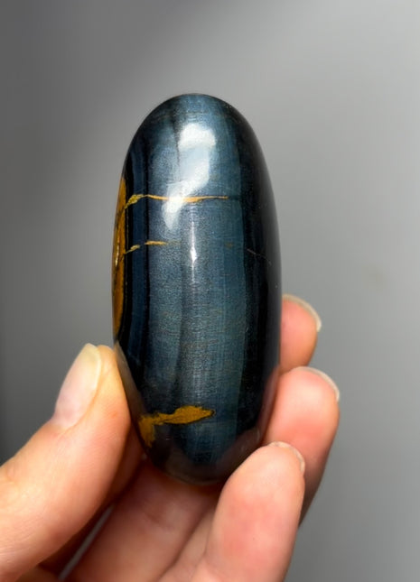 Chatoyant Blue Tiger Eye
