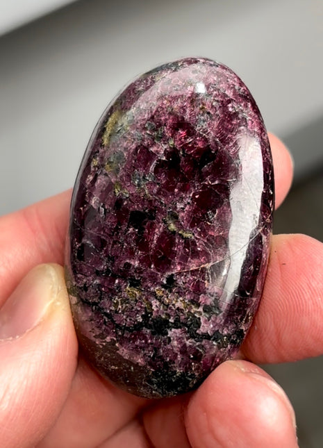 Amazing Red ! Garnet lot - 6 Pieces