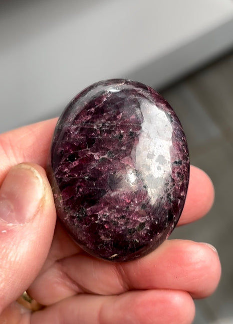 Amazing Red ! Garnet lot - 6 Pieces