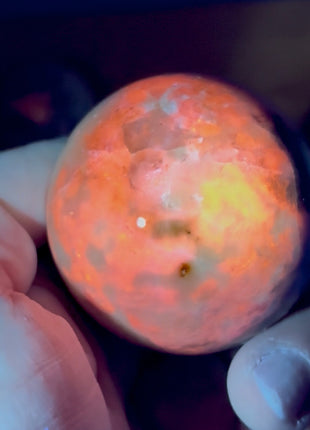 Glowing Yooperlite Sphere from Russia PM0795