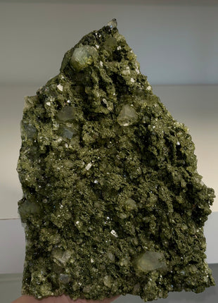 Stunning ! Forest Epidote with Quartz