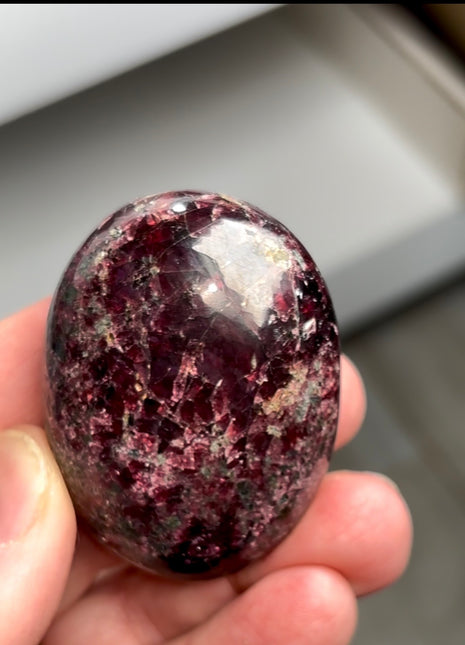 Amazing Red ! Garnet lot - 6 Pieces