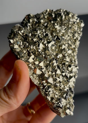 Very High Grade Octahedral Pyrite PM1442