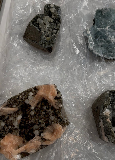 4 Pieces ! Druzy Blue Chalcedony Geode Lot