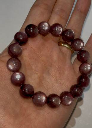 Wow !! Chatoyant Lepidolite Bracelet