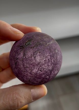 6 Pieces ! Velvet Purpurite Spheres Lot
