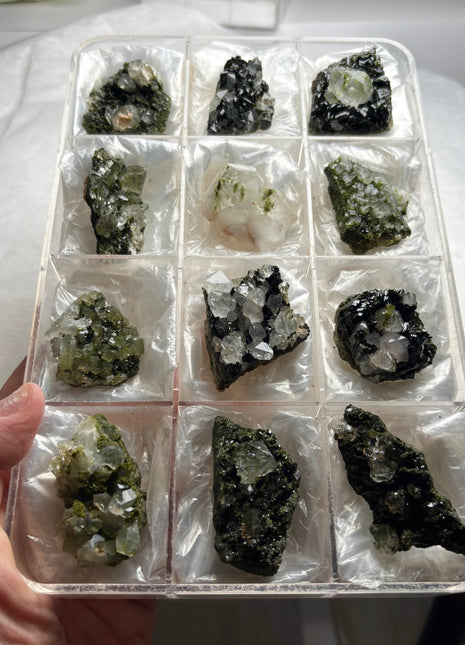 12 Pieces ! High Grade Green Epidote with Quartz Lot