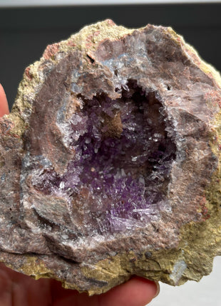 Glowing Amethyst Geode 🍉