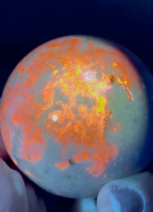 Glowing Yooperlite Sphere from Russia PM0800