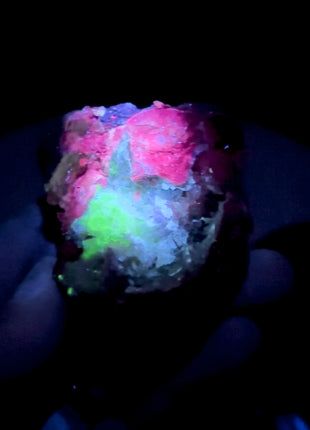 Glowing Amethyst Geode 🍉