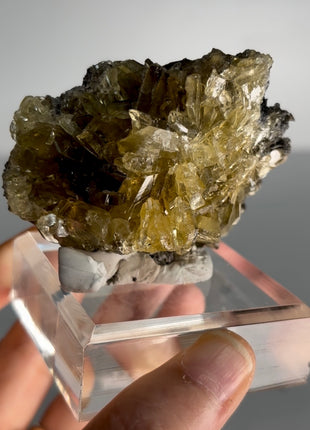 New find ! Golden Barite Specimen PM0430