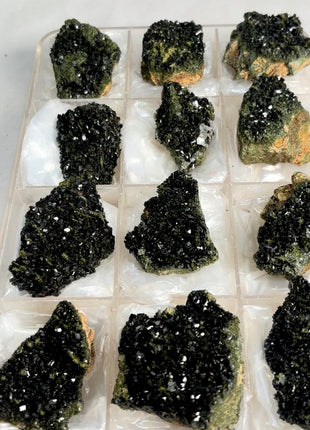12 Pieces ! Extra Dark Epidote Lot