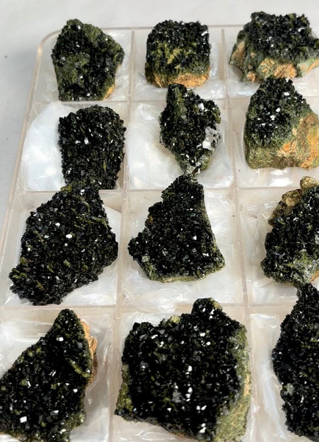 12 Pieces ! Extra Dark Epidote Lot