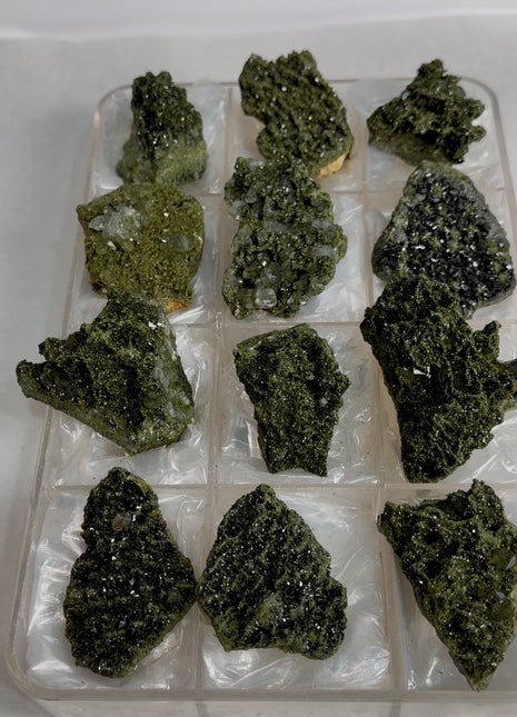 12 Pieces ! High Grade Forest Epidote with Quartz Lot