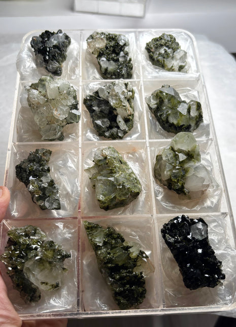 12 Pieces ! High Grade Green Epidote with Quartz Lot
