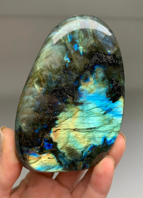 Flashy Labradorite from Madagascar