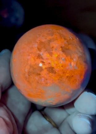 Glowing Yooperlite Sphere from Russia PM0793