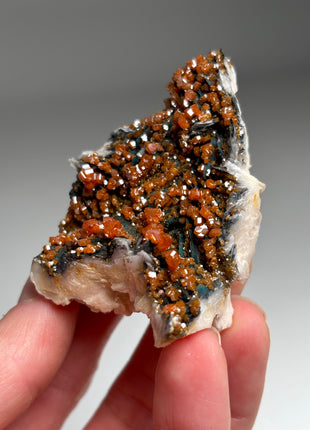 Vanadinite with Barite DW022