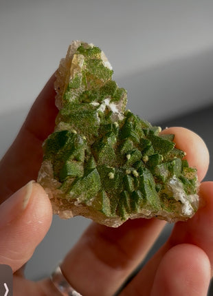 New ! Green Duftite with Calcite PM1663