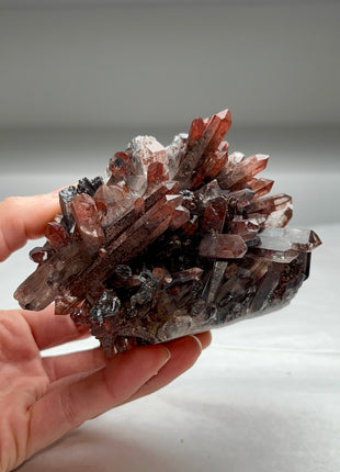 Shimmering Nevara Quartz