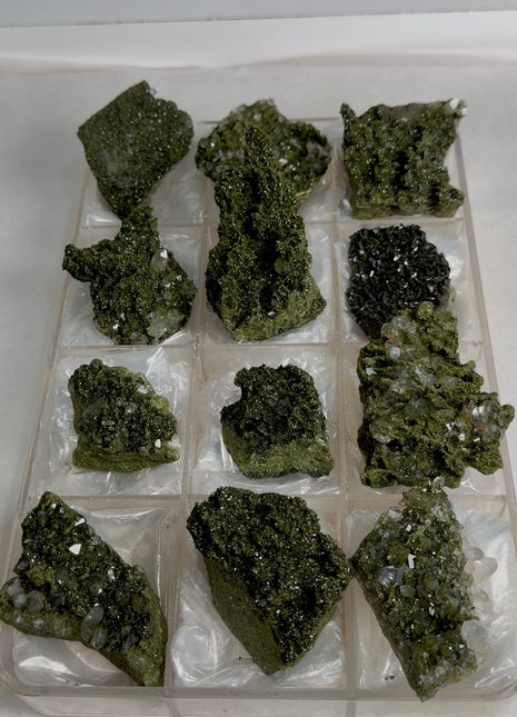 12 Pieces ! High Grade Forest Epidote with Quartz Lot