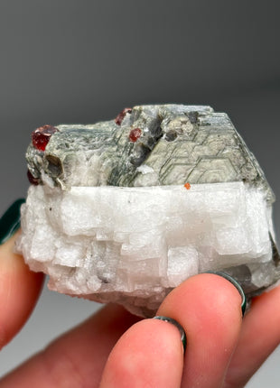 Red Garnet with Muscovite and Albite