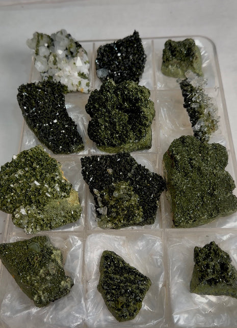 12 Pieces ! High Grade Forest Epidote with Quartz Lot