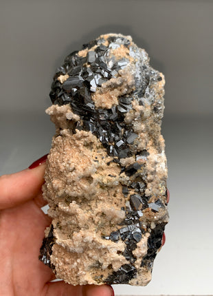 Sphalerite with Rhodocrosite and Quartz - From Trepca Mine, Kosovo KOS005