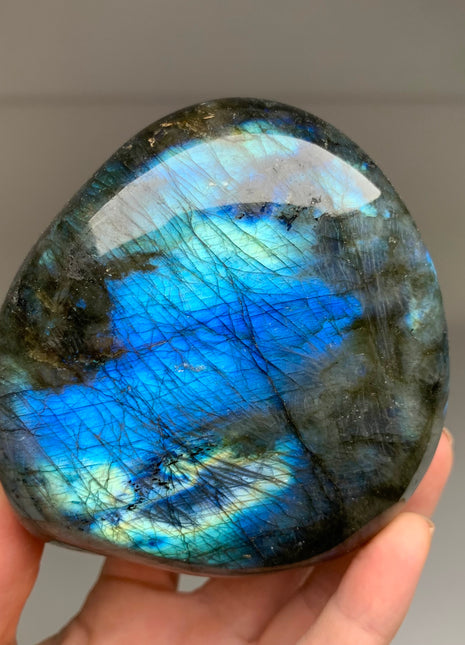 Flashy Labradorite from Madagascar