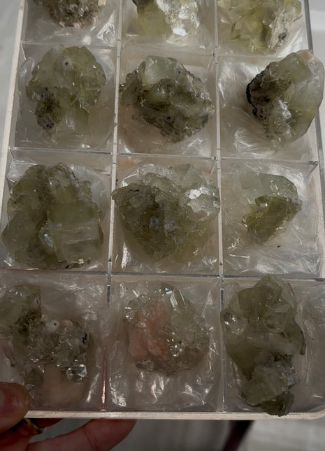 12 Pieces ! High Grade Green Apophyllite Crystals Lot