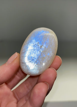 Top Grade Rainbow Moonstone from Tanzania