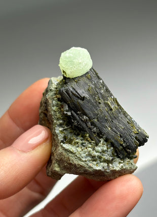 12 Pieces ! High Grade Apple Green Prehnite with Epidote Lot - From Mali