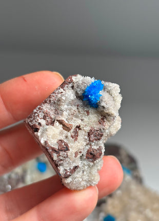 6 pieces ! Electric Blue Cavansite Lot