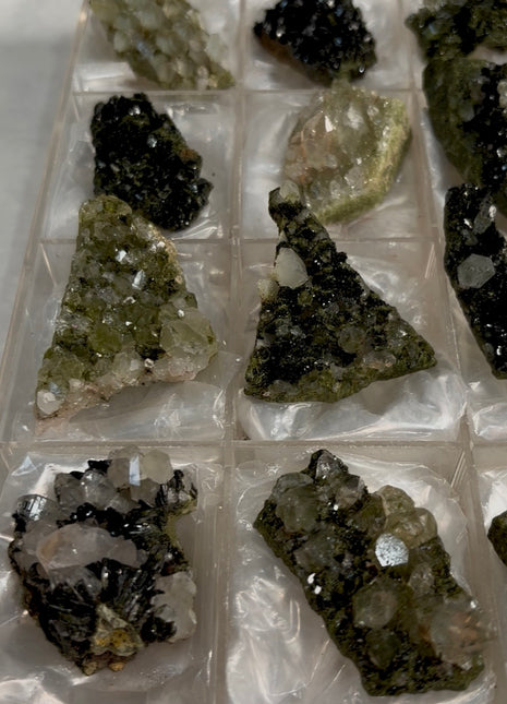 12 Pieces ! Forest Green Epidote with Quartz Lot