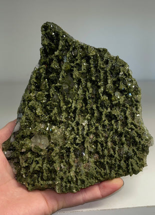 Stunning ! Forest Epidote with Quartz