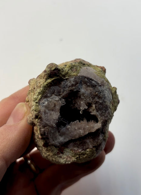 Glowing Amethyst Geode 🍉