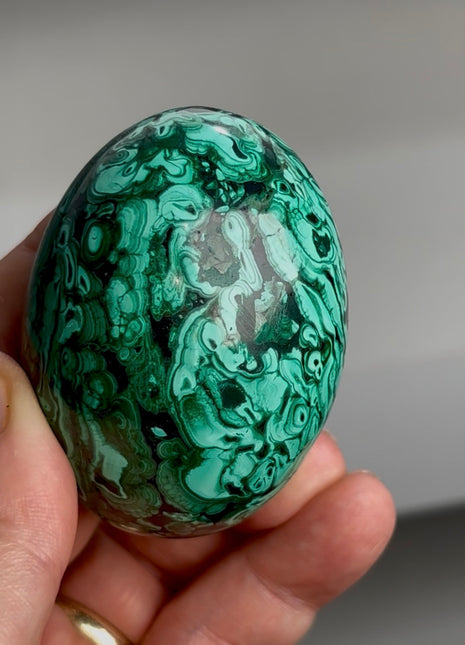 Green Malachite Egg from Congo PM1165