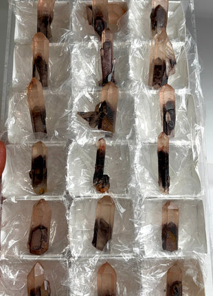 18 Piece Lot ! Shimmering Nevara Quartz