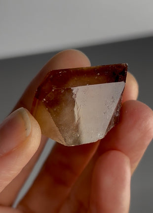 Well-terminated Sherry Topaz PM1474