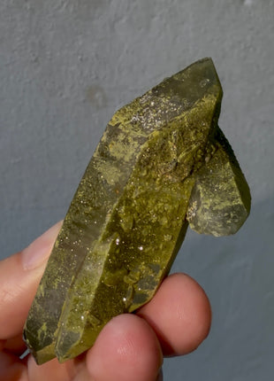 New ! Epidote with DT Quartz from Madagascar PM0527