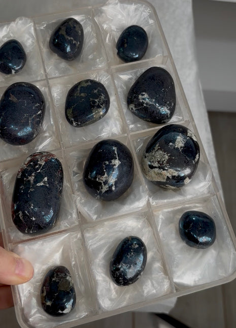 12 Pieces ! Metallic Blue Iridescent Covellite Lot