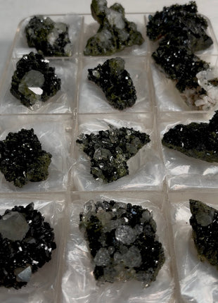 12 Pieces ! High Grade Forest Epidote with Quartz Lot