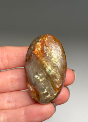 6 Piece Lot ! Golden Red Mica with Quartz