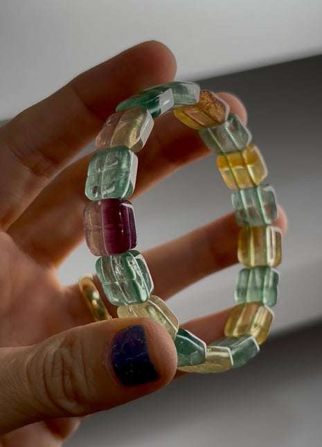 Candy Fluorite Bangle BG039