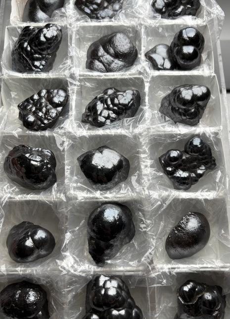 High grade botryoidal Hematite lot - 18 Pieces !