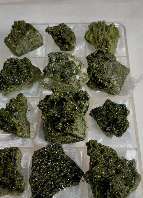 12 Pieces ! High Grade Forest Epidote with Quartz Lot
