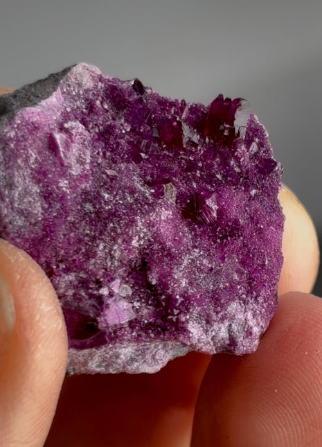 Rare ! Purple Red Kammererite Specimen PM1309