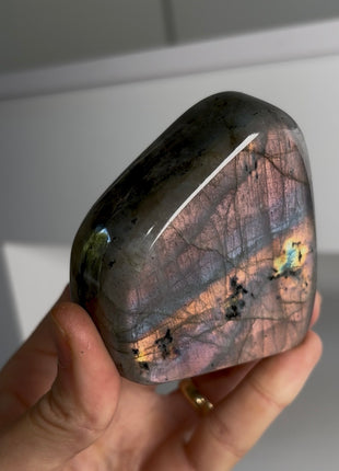 Colorful Labradorite